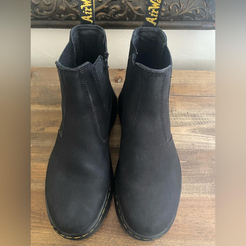 Dr. Martens Chelsea Boots Size - 7